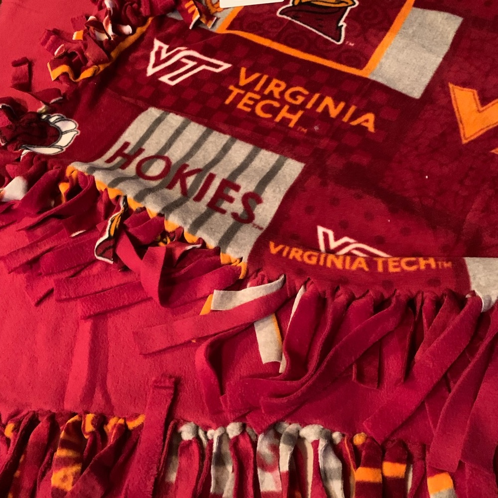 Just in time for Christmas
#87 VT size 58x46 and 50x27
#100 UVA size 52x67 - Picture 3 of 6